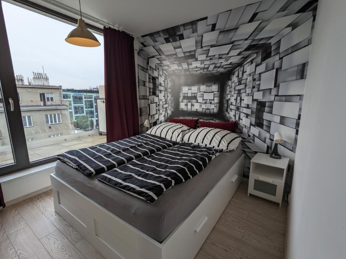 Cozy Apartment With Big Terrace In Central Prague - Karlin المظهر الخارجي الصورة
